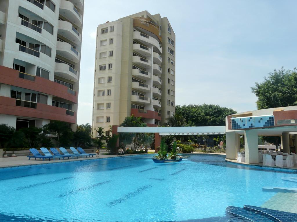 Playa Almendro Resort Tonsupa Esterno foto